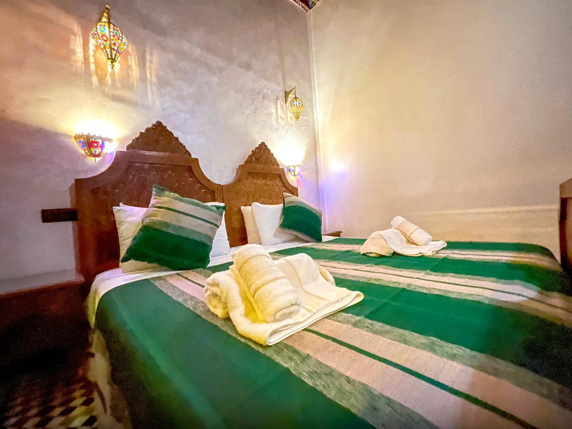 Riad Dar El Ouedghiri Фес Экстерьер фото